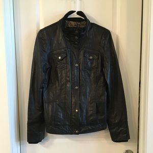 Black Rivet 100% Leather Woman’s Jacket Black M -New